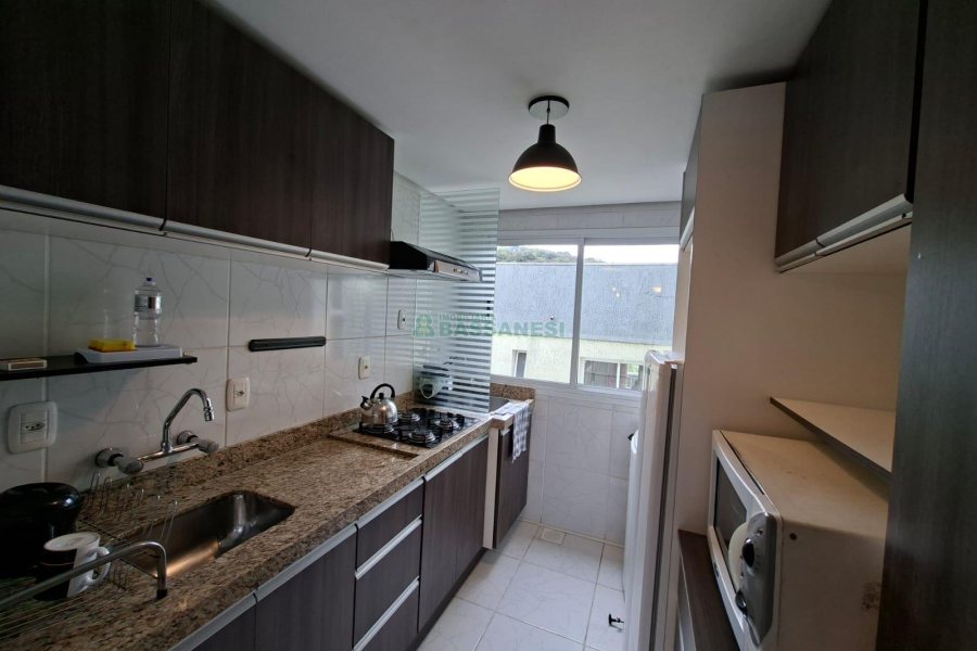 Apto Mobiliado com 59m², 2 dormitórios, 1 vaga, no bairro Reolon em Caxias do Sul para Alugar