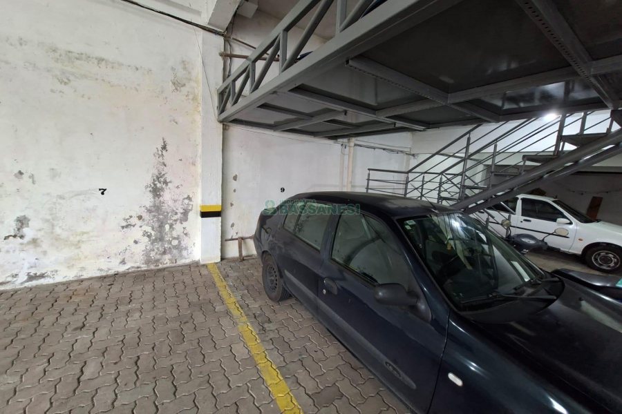 Apto Mobiliado com 59m², 2 dormitórios, 1 vaga, no bairro Reolon em Caxias do Sul para Alugar
