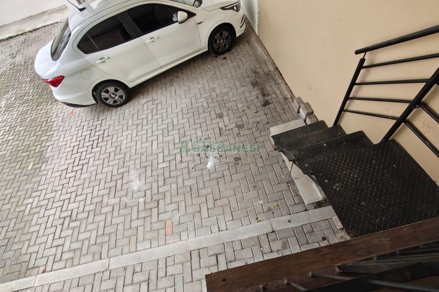 Apartamento com 110m², 3 dormitórios, 2 vagas, no bairro Centro em Caxias do Sul para Alugar