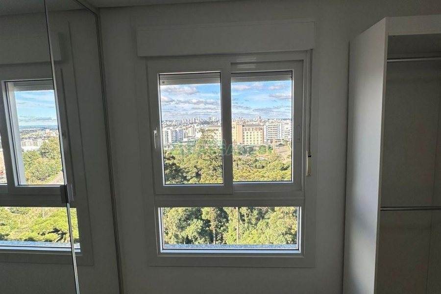 Apartamento com 38m², 1 dormitório, 1 vaga, no bairro Sanvitto em Caxias do Sul para Comprar
