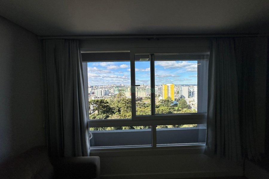 Apartamento com 38m², 1 dormitório, 1 vaga, no bairro Sanvitto em Caxias do Sul para Comprar
