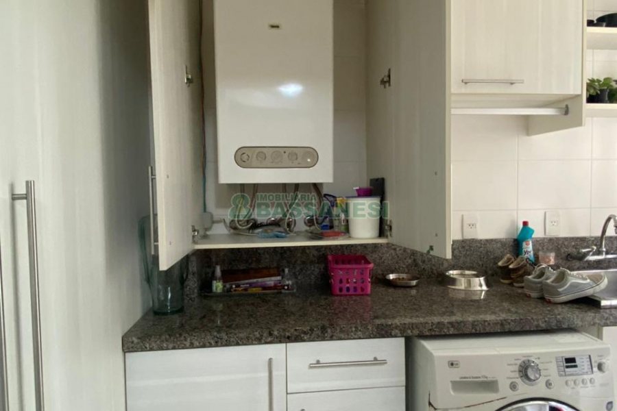Apartamento com 150m², 3 dormitórios, 2 vagas, no bairro Lourdes em Caxias do Sul para Comprar