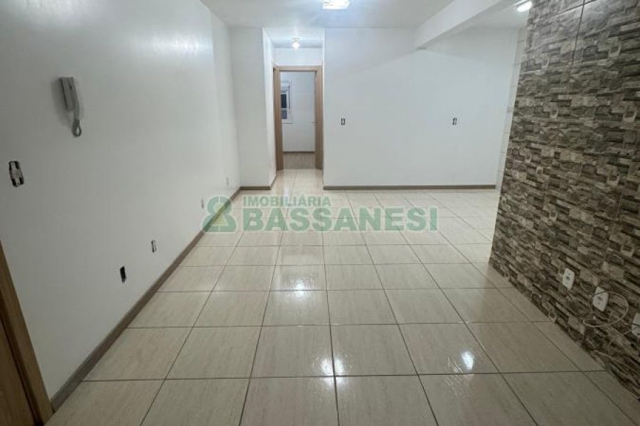 Apartamento com 65m², 2 dormitórios, 1 vaga, no bairro Desvio Rizzo em Caxias do Sul para Alugar
