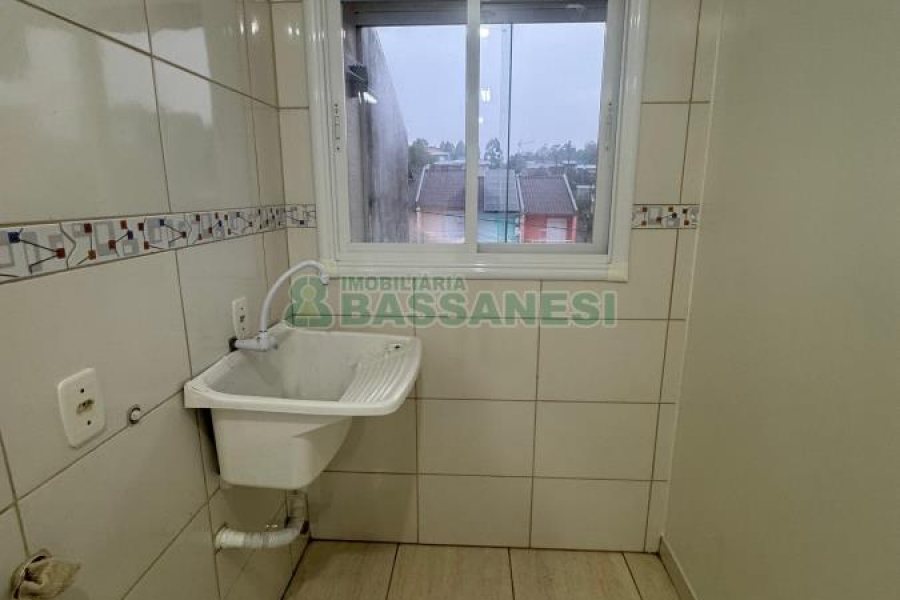Apartamento com 65m², 2 dormitórios, 1 vaga, no bairro Desvio Rizzo em Caxias do Sul para Alugar