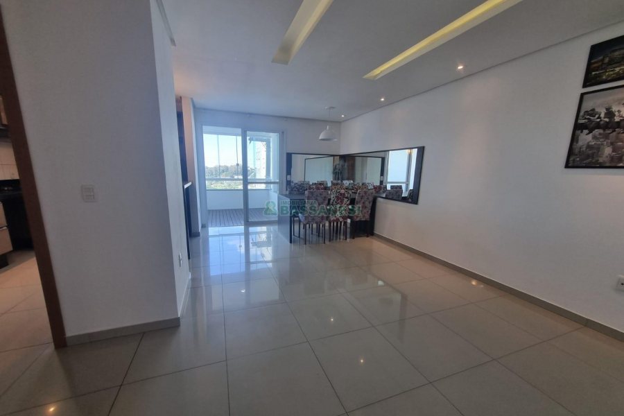 Apartamento com 111m², 3 dormitórios, 2 vagas, no bairro Vinhedos em Caxias do Sul para Alugar