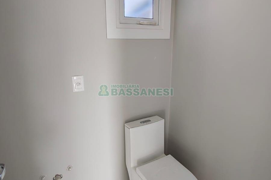 Casa com 180m², 3 dormitórios, 2 vagas, no bairro Bela Vista em Caxias do Sul para Comprar