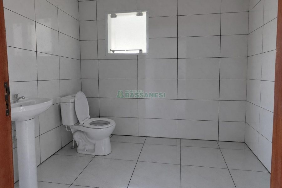 Pavilhão com 276m², no bairro Esplanada em Caxias do Sul para Alugar
