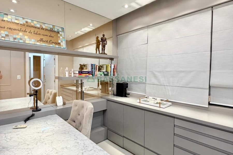 Sala com 48m², 1 vaga, no bairro Centro em Caxias do Sul para Comprar