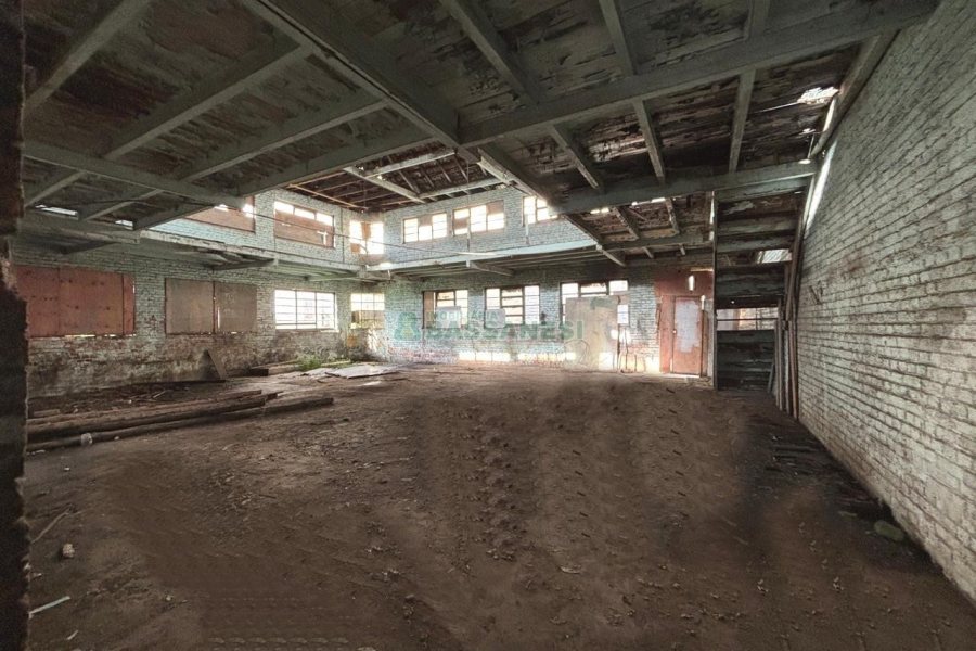 Pavilhão com 1000m², no bairro Exposição em Caxias do Sul para Alugar