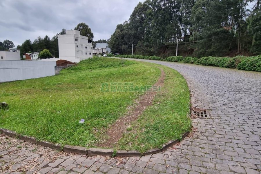 Terreno, no bairro Desvio Rizzo em Caxias do Sul para Comprar