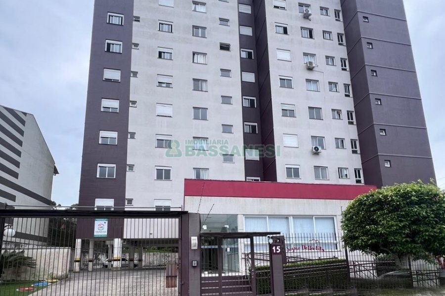 Apto Mobiliado com 48m², 2 dormitórios, 1 vaga, no bairro Vinhedos em Caxias do Sul para Alugar