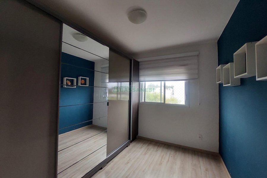 Apto Mobiliado com 48m², 2 dormitórios, 1 vaga, no bairro Vinhedos em Caxias do Sul para Alugar