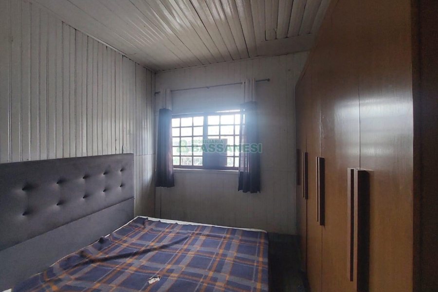 Casa Mobiliada com 90m², 2 dormitórios, no bairro Santa Catarina em Caxias do Sul para Alugar