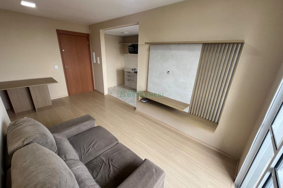 Apartamento com 65m², 2 dormitórios, 1 vaga, no bairro Jardelino Ramos em Caxias do Sul para Comprar