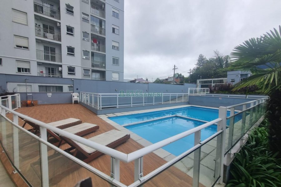 Apartamento com 55m², 2 dormitórios, 1 vaga, no bairro De Lazzer em Caxias do Sul para Alugar