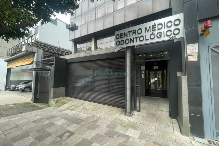 Sala com 105m², 1 vaga, no bairro Centro em Caxias do Sul para Comprar