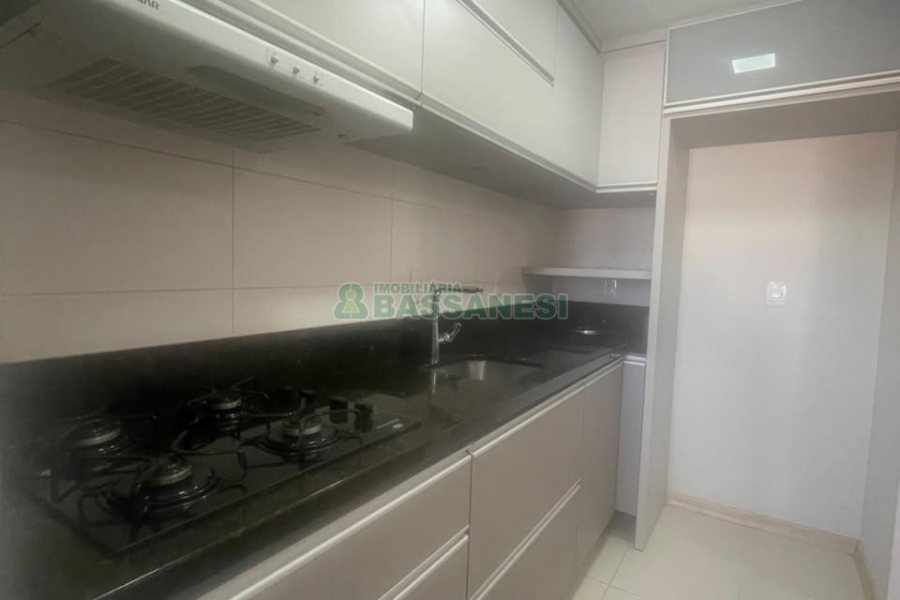 Apartamento com 56m², 1 dormitório, 1 vaga, no bairro Centro em Caxias do Sul para Comprar