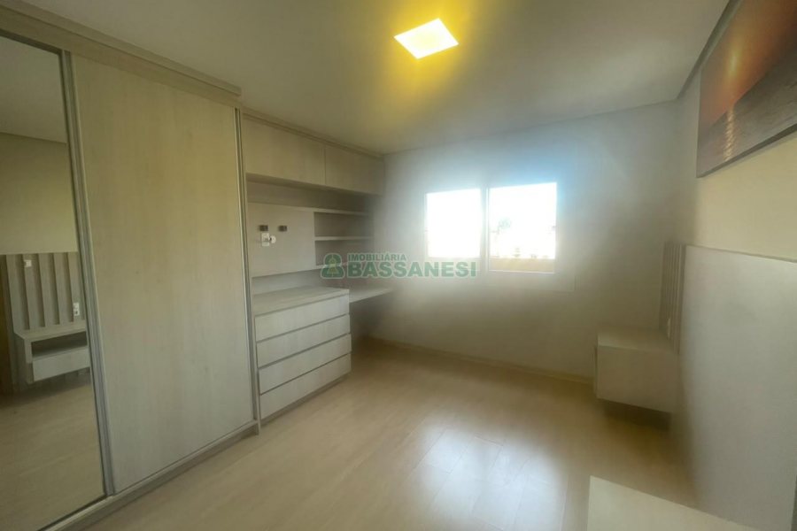 Apartamento com 56m², 1 dormitório, 1 vaga, no bairro Centro em Caxias do Sul para Comprar