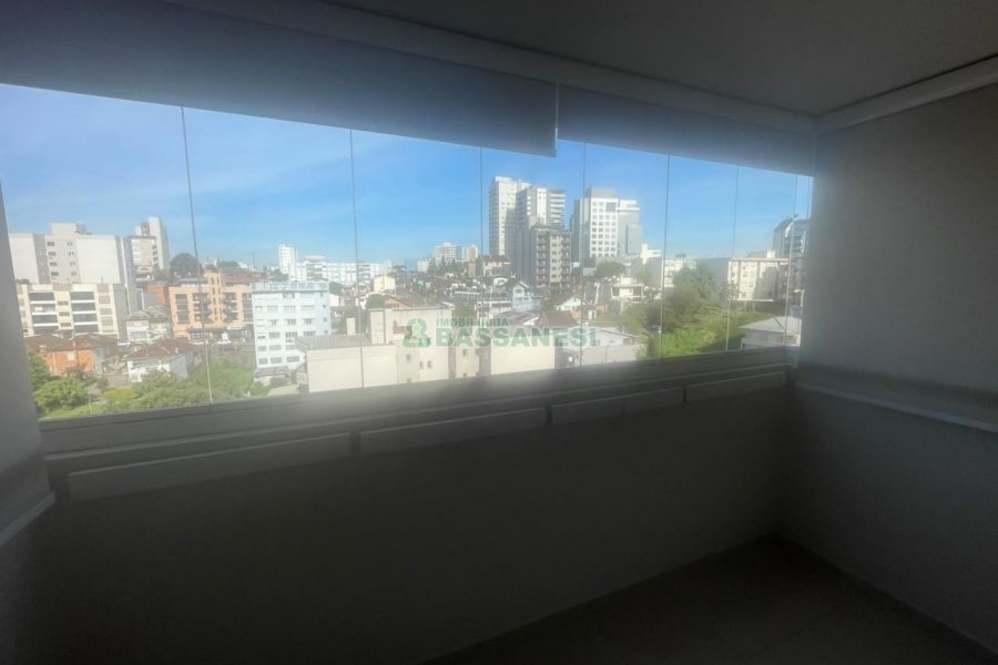 Apartamento com 56m², 1 dormitório, 1 vaga, no bairro Centro em Caxias do Sul para Comprar