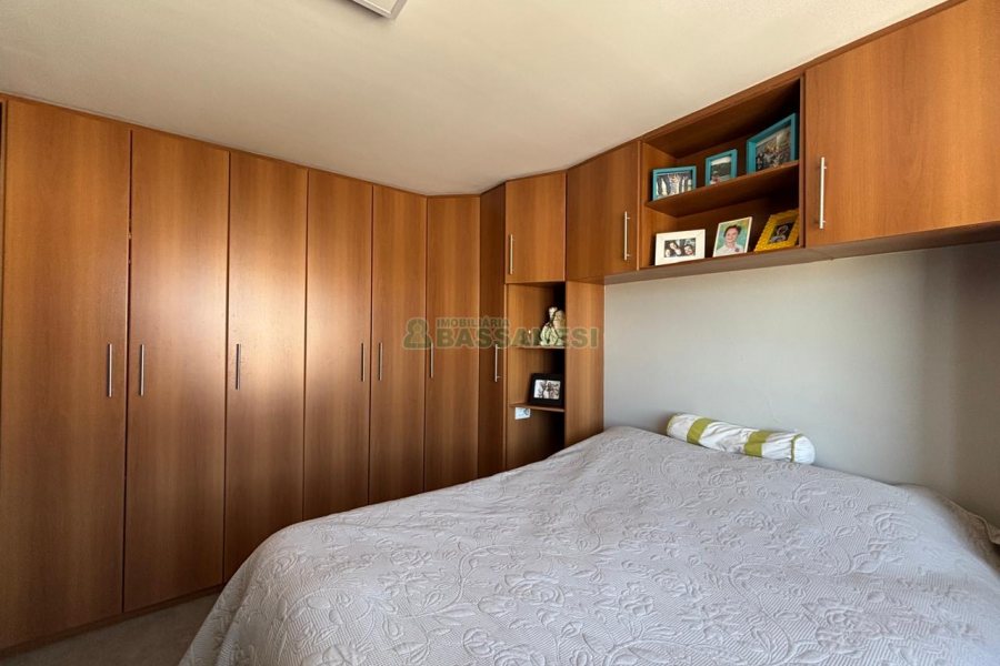 Apto Mobiliado com 250m², 4 dormitórios, 3 vagas, no bairro Centro em Caxias do Sul para Alugar