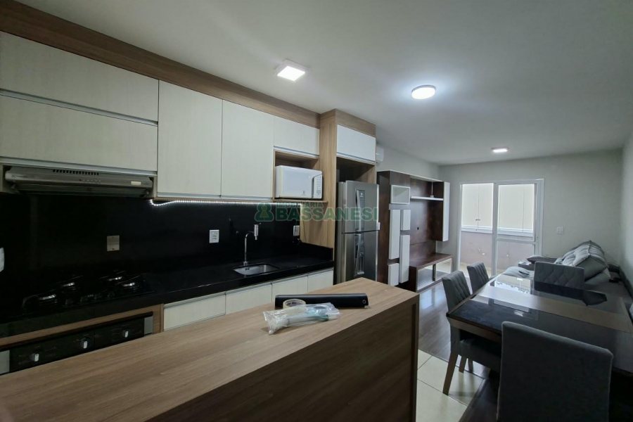 Apartamento com 76m², 2 dormitórios, 1 vaga, no bairro Vila Verde em Caxias do Sul para Comprar