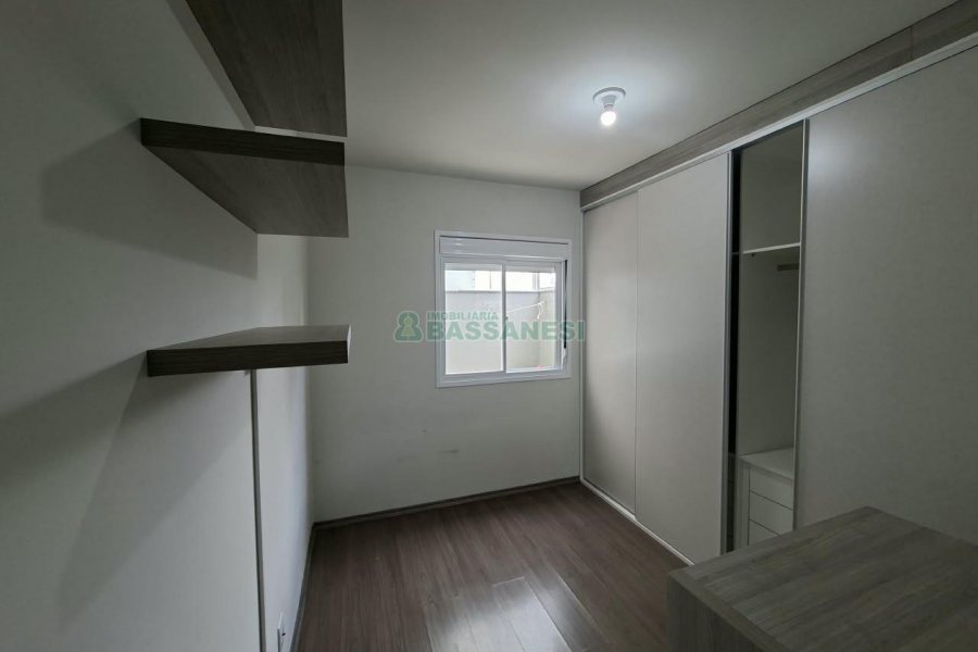 Apartamento com 76m², 2 dormitórios, 1 vaga, no bairro Vila Verde em Caxias do Sul para Comprar