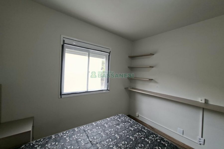 Apartamento com 76m², 2 dormitórios, 1 vaga, no bairro Vila Verde em Caxias do Sul para Comprar