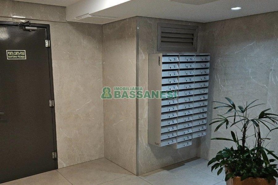 Apartamento com 94m², 3 dormitórios, 2 vagas, no bairro Rio Branco em Caxias do Sul para Comprar