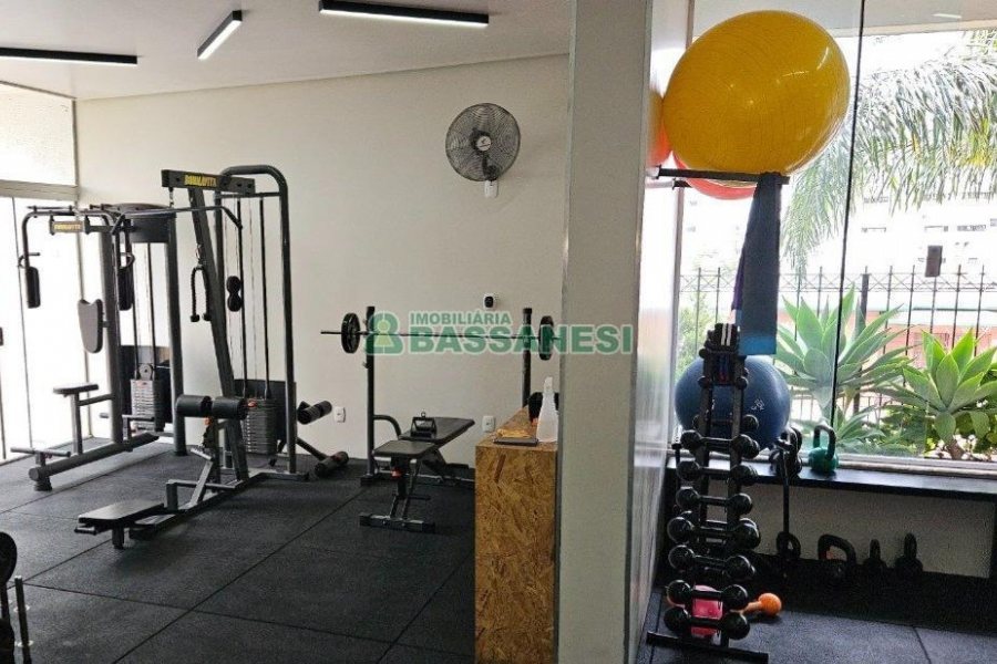 Apartamento com 94m², 3 dormitórios, 2 vagas, no bairro Rio Branco em Caxias do Sul para Comprar