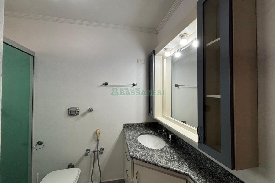 Apartamento com 62m², 1 dormitório, no bairro Centro em Caxias do Sul para Alugar