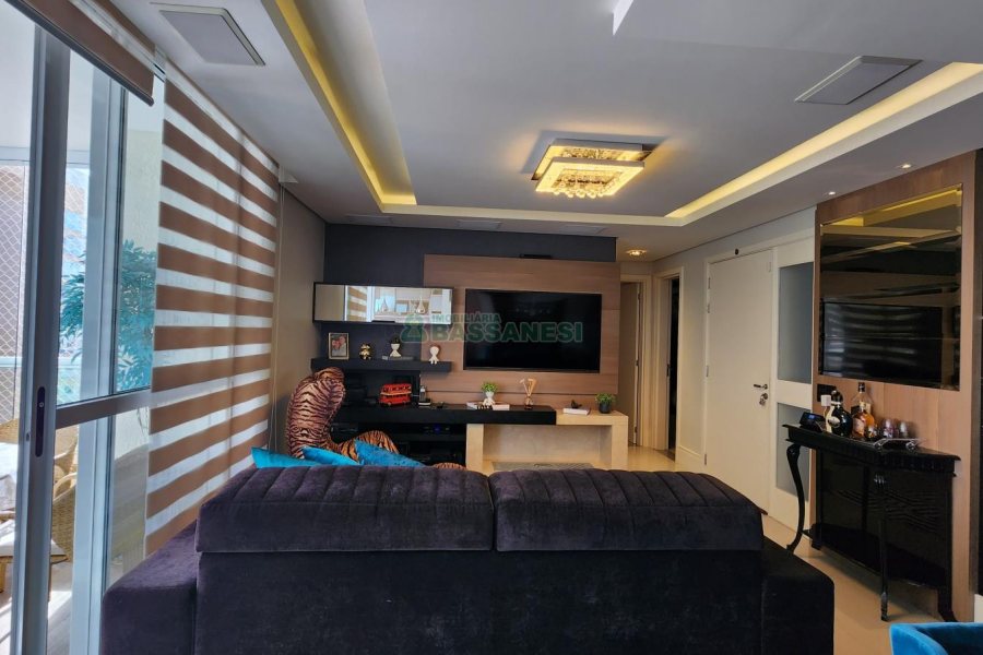 Apto Mobiliado com 111m², 3 dormitórios, 1 vaga, no bairro Cristo Redentor em Caxias do Sul para Alugar ou Comprar