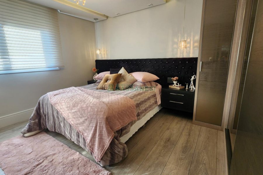 Apto Mobiliado com 111m², 3 dormitórios, 1 vaga, no bairro Cristo Redentor em Caxias do Sul para Alugar ou Comprar
