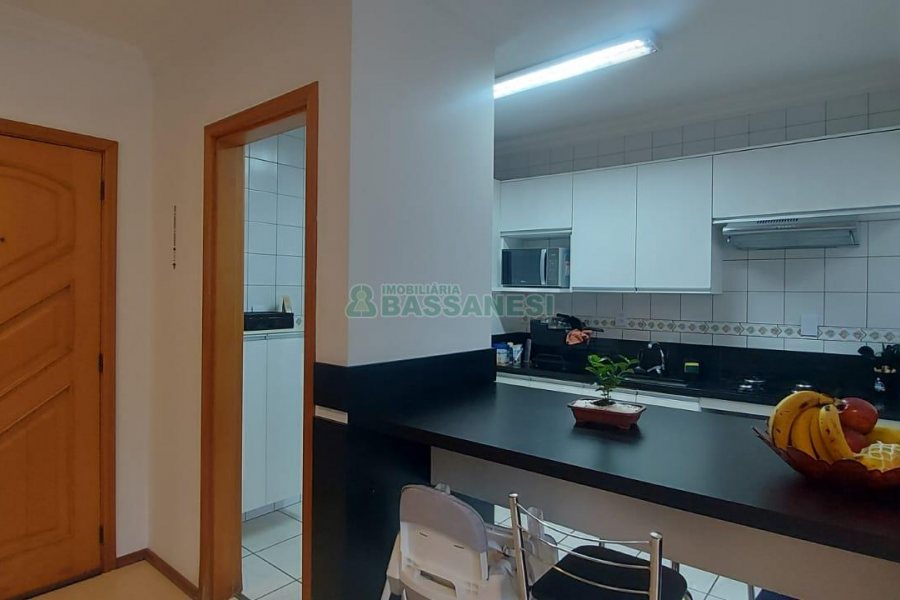 Apartamento com 65m², 2 dormitórios, 1 vaga, no bairro Pio X em Caxias do Sul para Alugar
