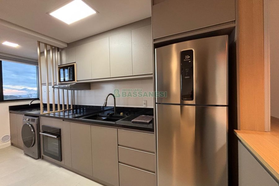 Apto Mobiliado com 42m², 1 dormitório, 1 vaga, no bairro São Pelegrino em Caxias do Sul para Alugar