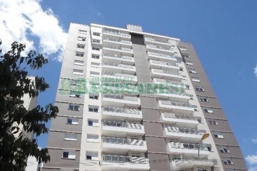 Apartamento com 97m², 3 dormitórios, 2 vagas, no bairro Centro em Caxias do Sul para Alugar