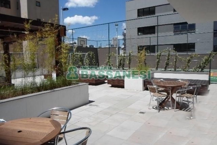 Apartamento com 97m², 3 dormitórios, 2 vagas, no bairro Centro em Caxias do Sul para Alugar