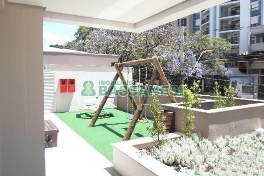 Apartamento com 97m², 3 dormitórios, 2 vagas, no bairro Centro em Caxias do Sul para Alugar