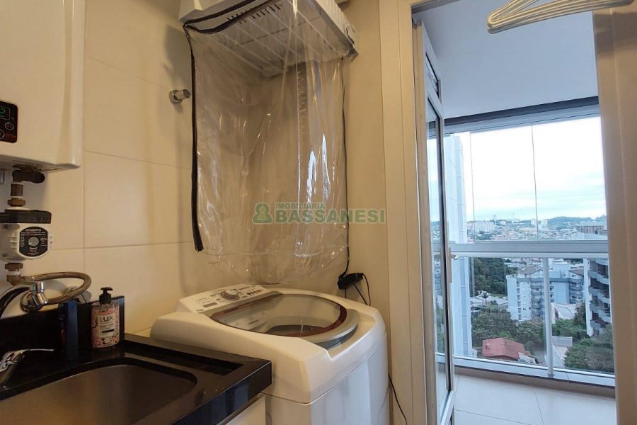 Apto Mobiliado com 86m², 2 dormitórios, 2 vagas, no bairro Panazzolo em Caxias do Sul para Alugar