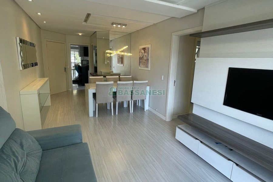 Apto Mobiliado com 99m², 2 dormitórios, 2 vagas, no bairro Pio X em Caxias do Sul para Alugar