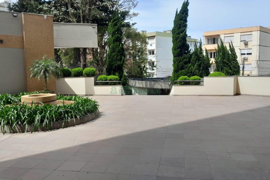 Apto Mobiliado com 99m², 2 dormitórios, 2 vagas, no bairro Pio X em Caxias do Sul para Alugar