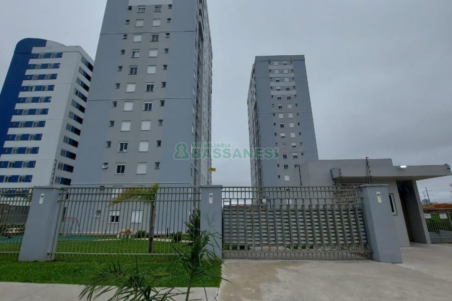 Apartamento com 58m², 2 dormitórios, 1 vaga, no bairro De Lazzer em Caxias do Sul para Alugar