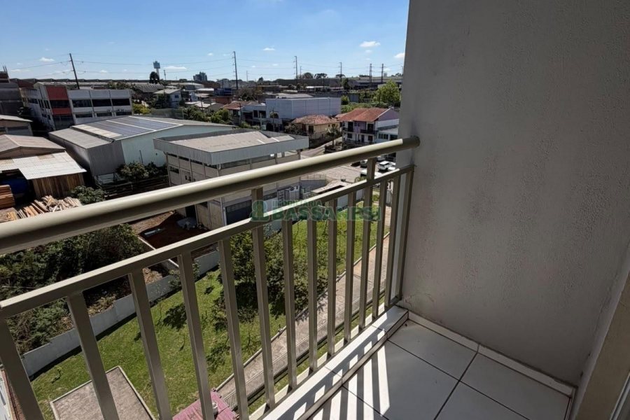 Apartamento com 58m², 2 dormitórios, 1 vaga, no bairro De Lazzer em Caxias do Sul para Alugar