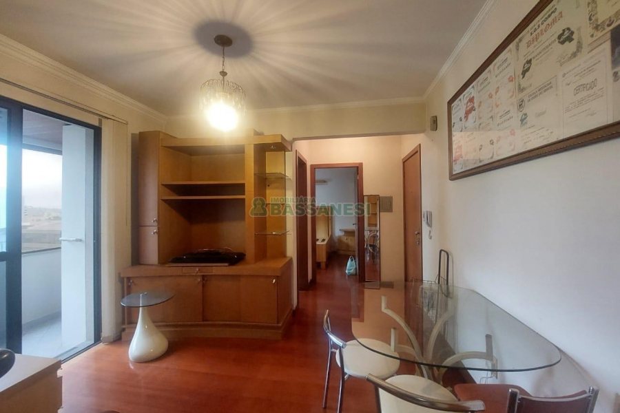 Apto Mobiliado com 46m², 1 dormitório, 1 vaga, no bairro Centro em Caxias do Sul para Alugar
