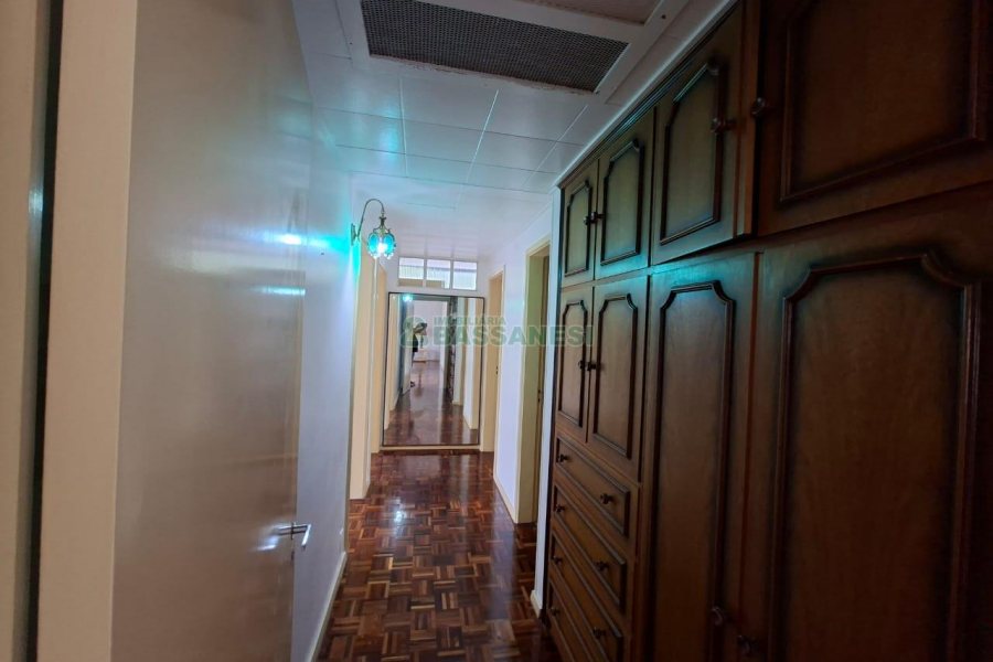 Apto Mobiliado com 159m², 3 dormitórios, 3 vagas, no bairro Exposição em Caxias do Sul para Alugar