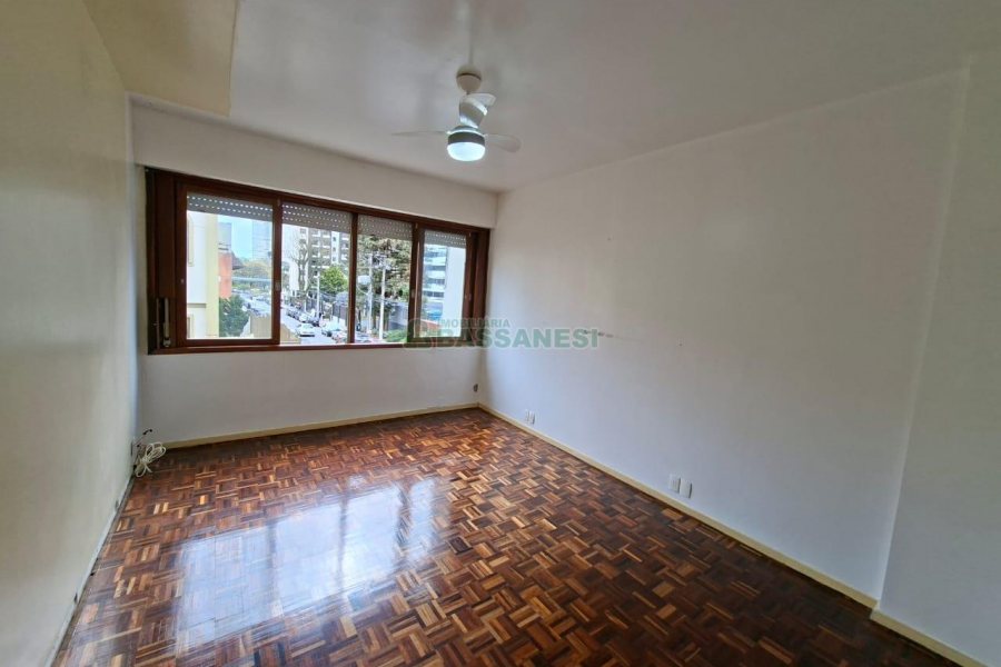 Apto Mobiliado com 159m², 3 dormitórios, 3 vagas, no bairro Exposição em Caxias do Sul para Alugar