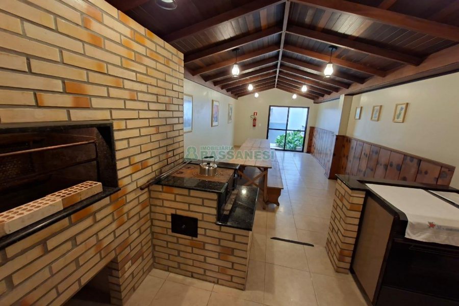 Apto Mobiliado com 159m², 3 dormitórios, 3 vagas, no bairro Exposição em Caxias do Sul para Alugar