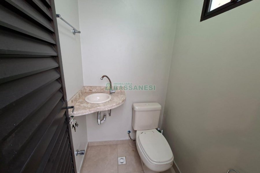Apto Mobiliado com 159m², 3 dormitórios, 3 vagas, no bairro Exposição em Caxias do Sul para Alugar