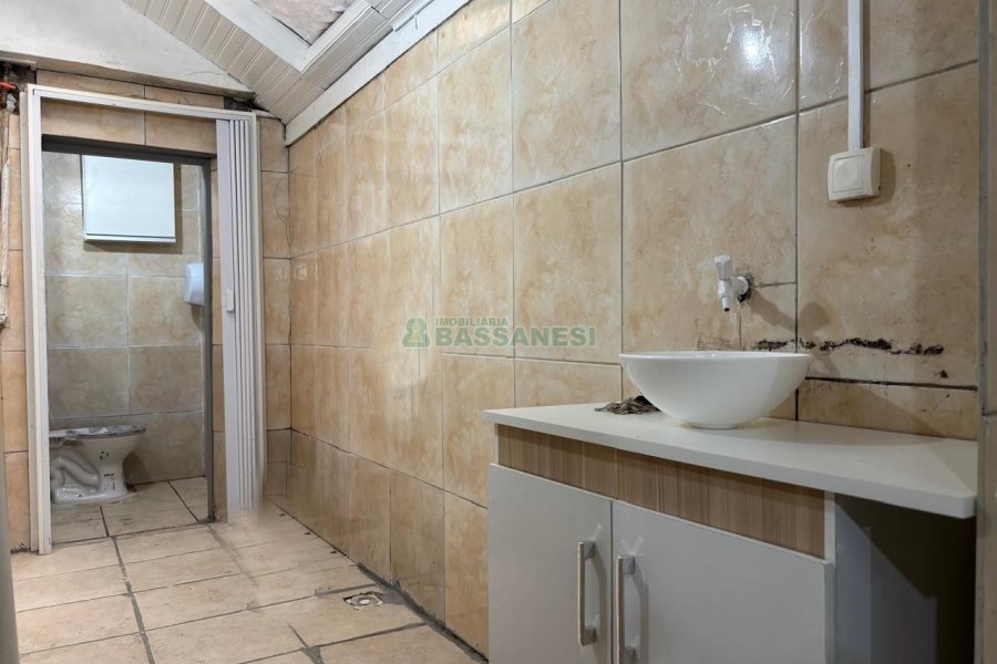 Loja com 54m², no bairro Centro em Caxias do Sul para Alugar