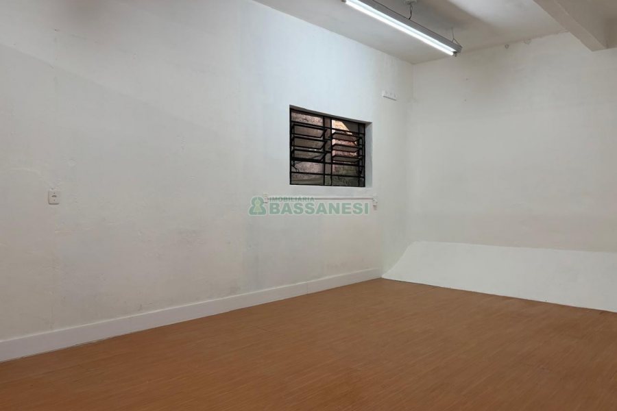 Loja com 54m², no bairro Centro em Caxias do Sul para Alugar