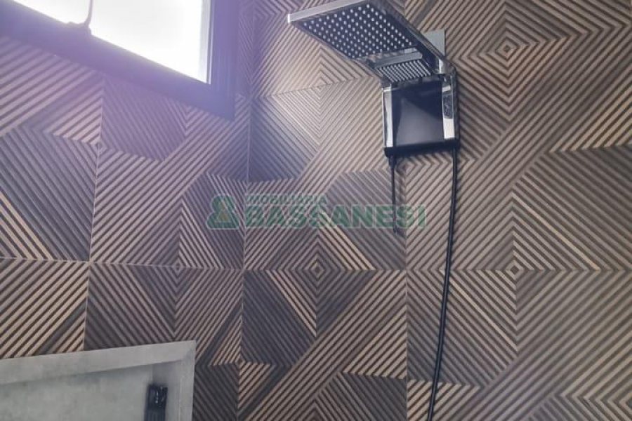 Casa com 200m², 3 dormitórios, 2 vagas, no bairro Santa Catarina em Caxias do Sul para Comprar